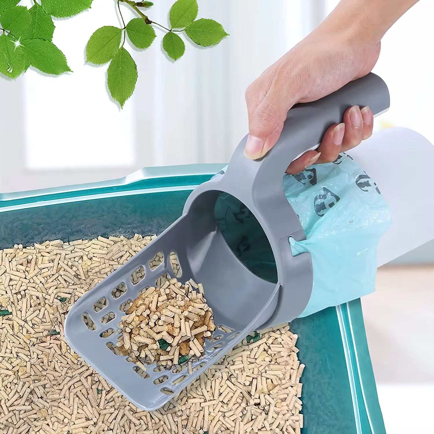 Cat Supplies for Litter Box | Shovels, Scoops, & Refills Easy Cleaning